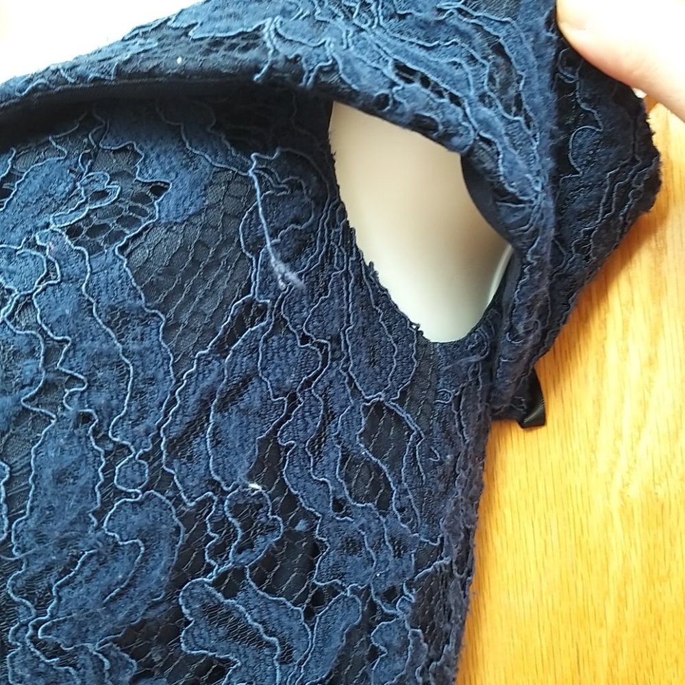 Xscape Womens Navy Lace Off-The-Shoulder Hi-Low Midi Dress Petites 2P Pre-owne - Picture 3 of 16